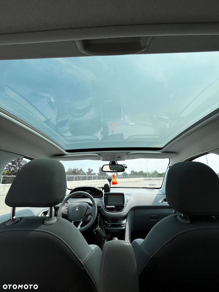 Peugeot 208 1.4 VTi Allure - 9