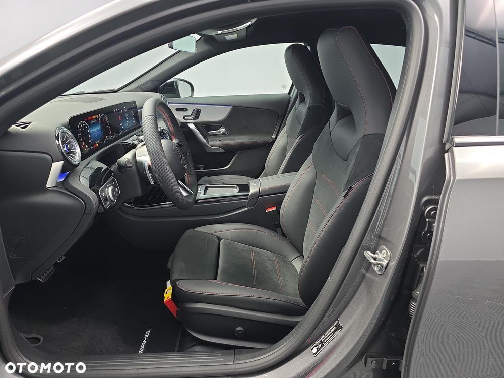 Mercedes-Benz Klasa A 200 AMG Line 7G-DCT - 11
