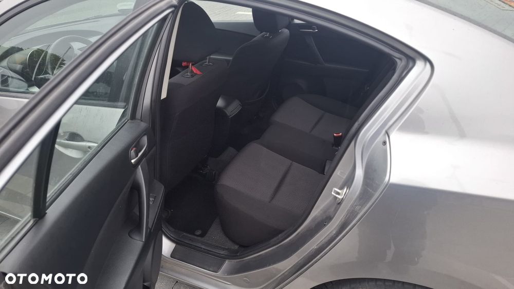Mazda 3 - 11