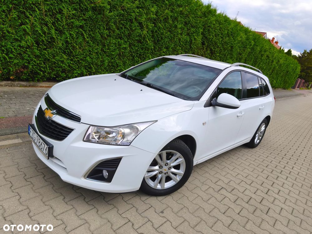 Chevrolet Cruze 1.6 LT - 1