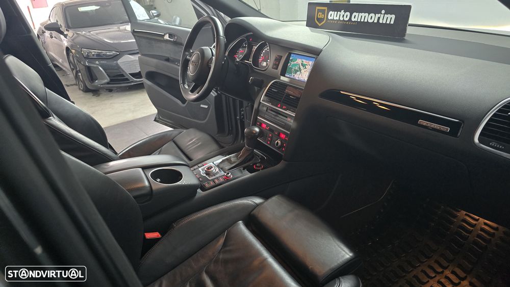 Audi Q7 3.0 V6 TDi Clean D.qua.S-line Tiptronic - 27
