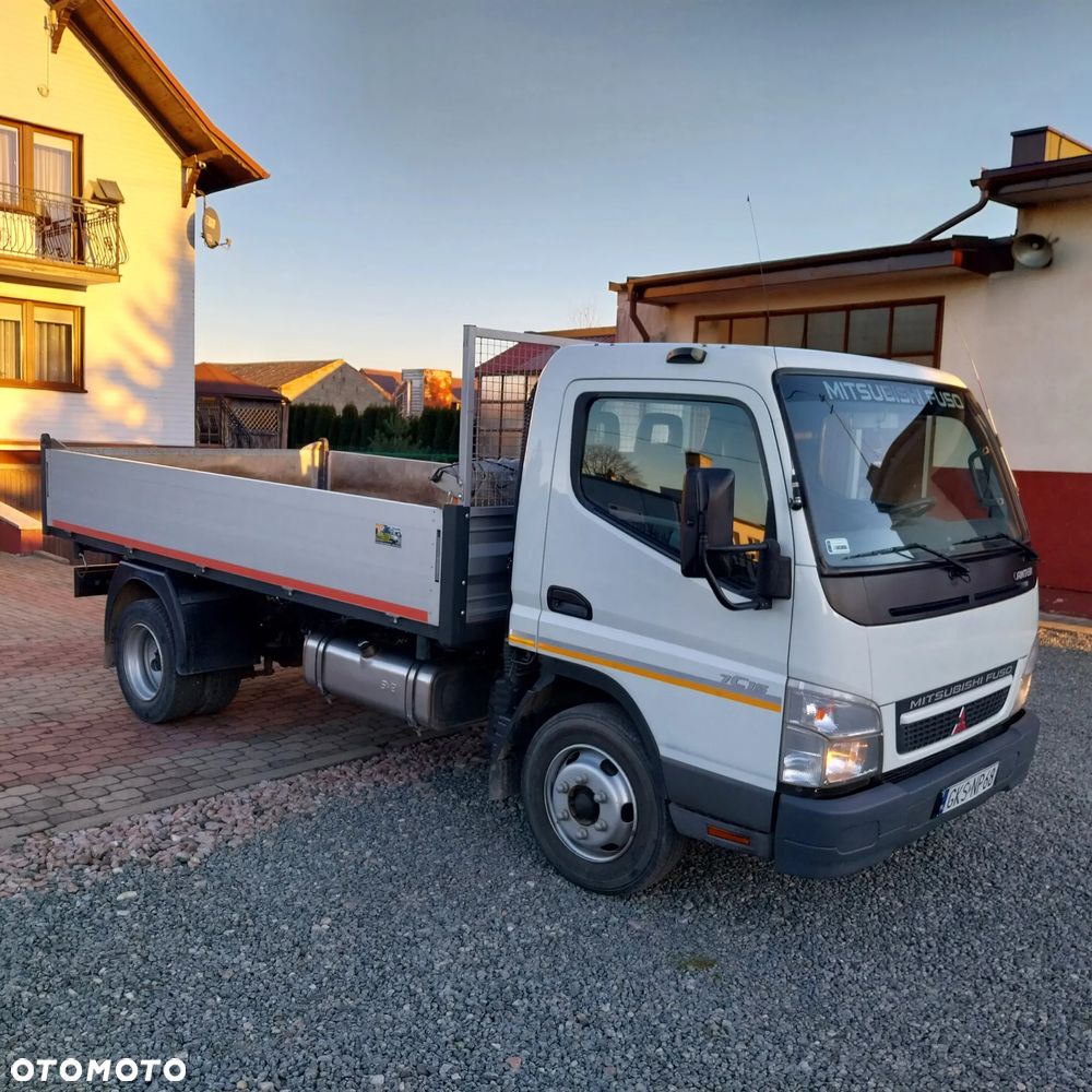 Mitsubishi Canter - 16