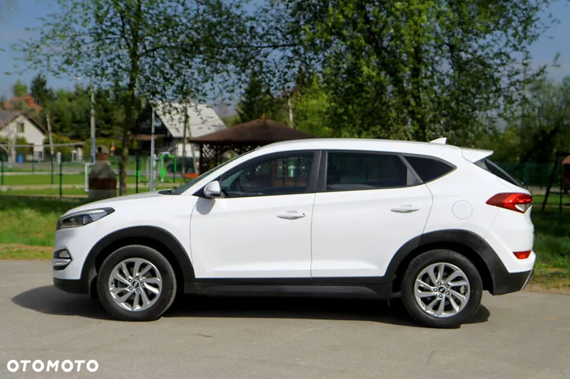 Hyundai Tucson 2.0 CRDI Comfort 4WD - 6