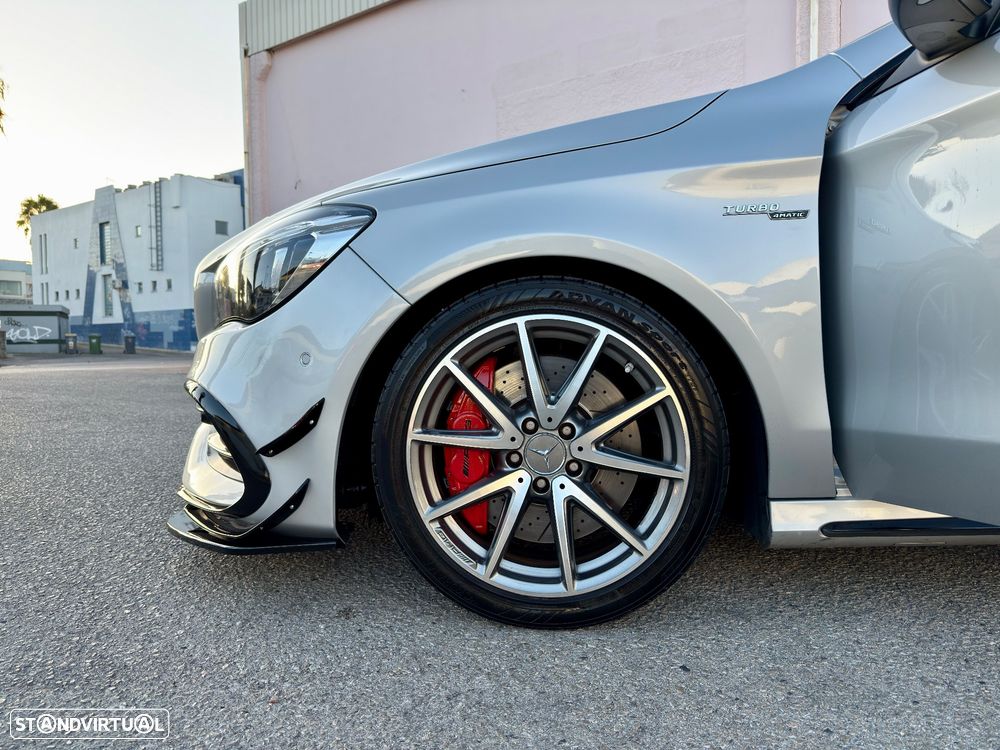 Mercedes-Benz CLA 45 AMG 4Matic Speedshift 7G-DCT Night Edition - 15