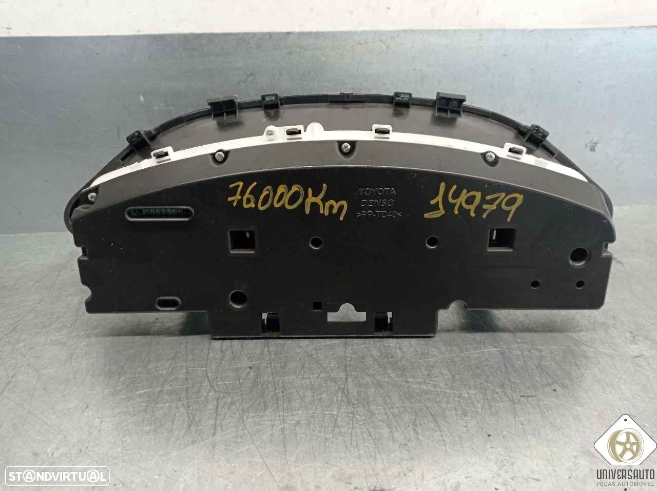 QUADRANTE TOYOTA YARIS 2011 - 1