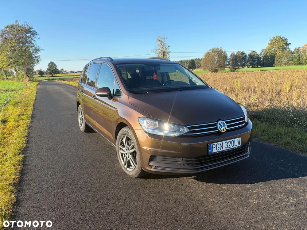 Volkswagen Touran 2016 photo 3