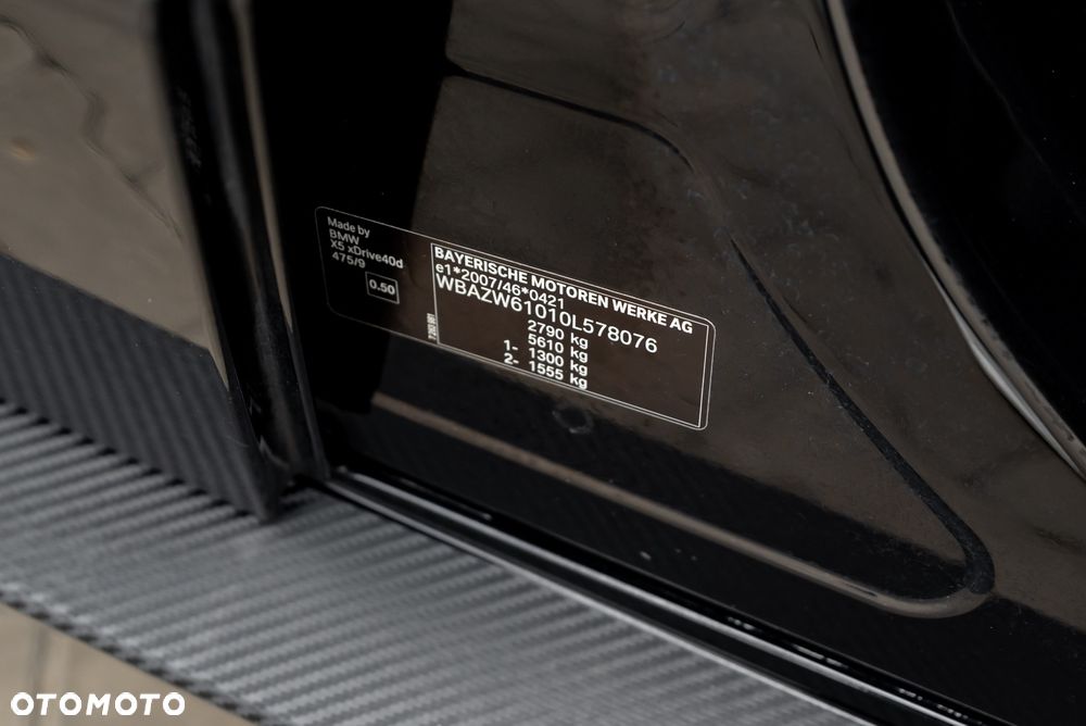BMW X5 xDrive40d - 25