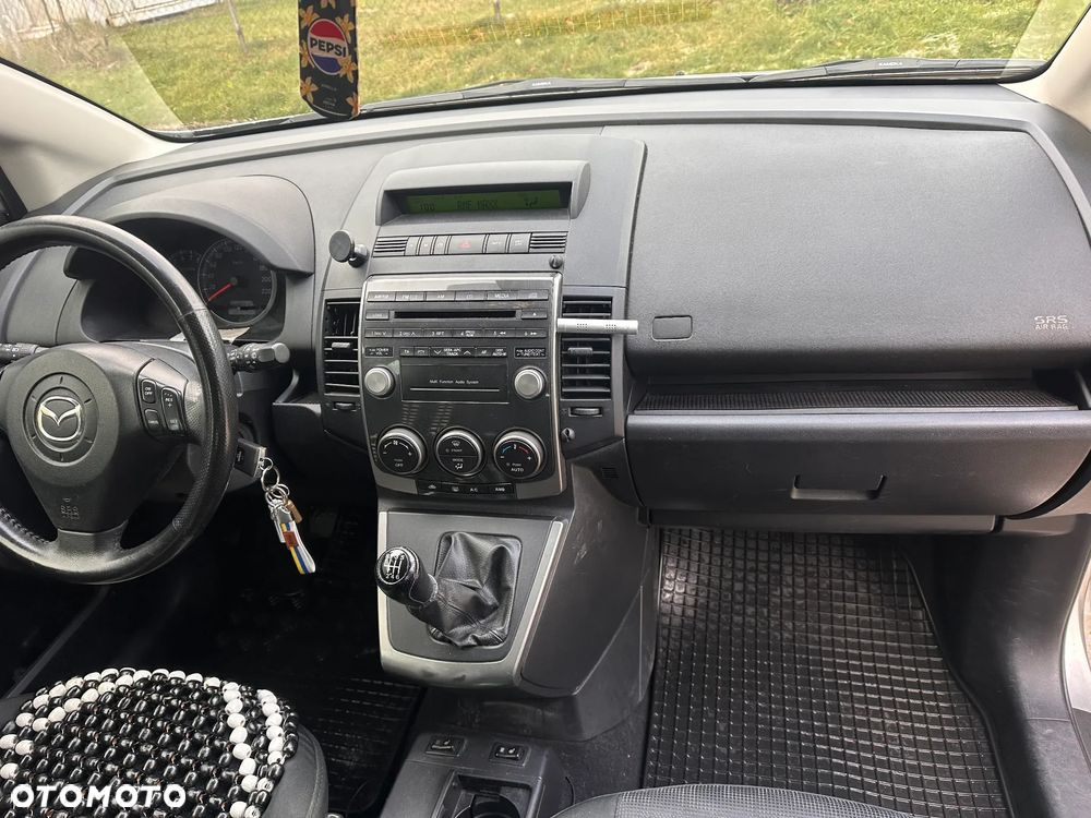 Mazda 5 2.0 Exclusive + - 11