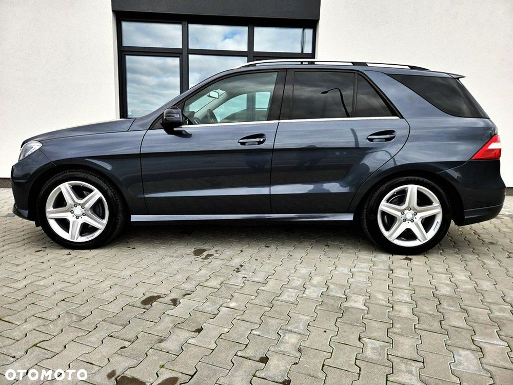 Mercedes-Benz ML 350 BlueTec 4-Matic - 6