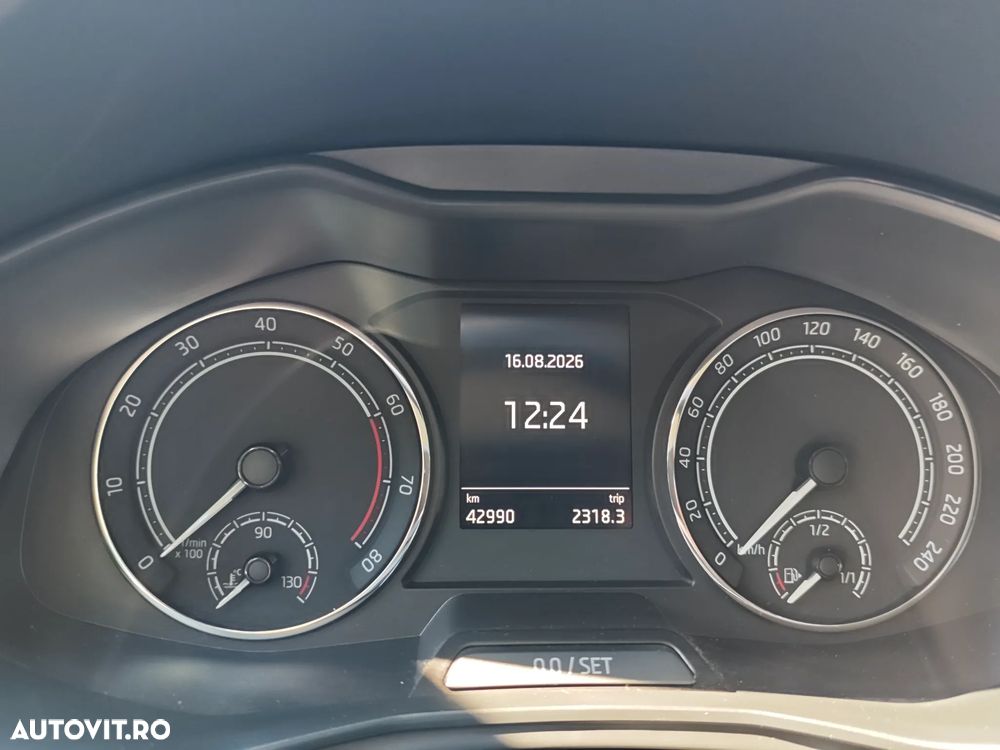 Skoda Kamiq 1.0 TSI DSG Style - 2
