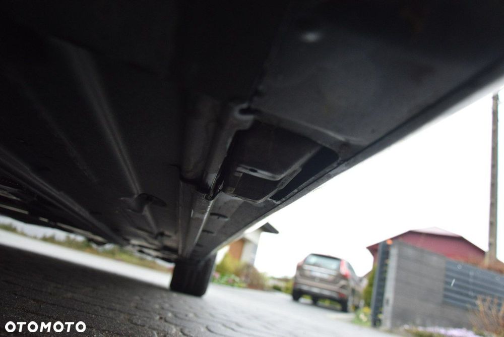 Mercedes-Benz Klasa C - 25