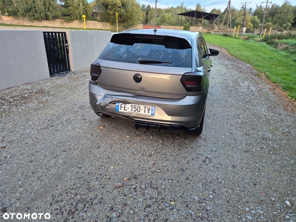 Volkswagen Polo - 4
