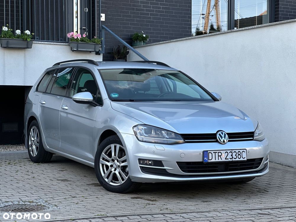 Volkswagen Golf 1.6 TDI BlueMot Comfortline DSG - 2