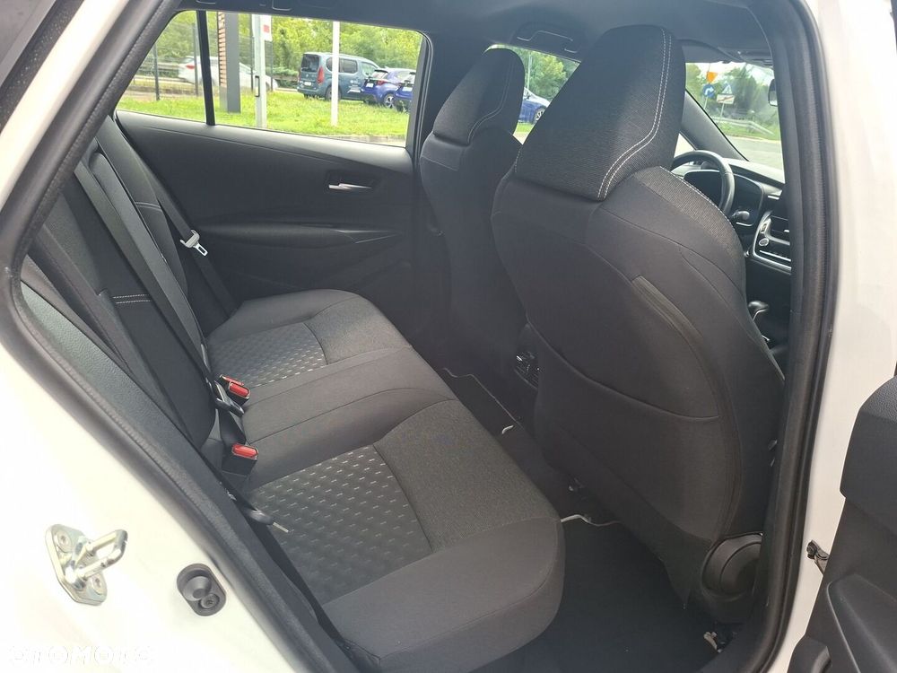 Toyota Corolla 1.8 Hybrid Comfort - 10