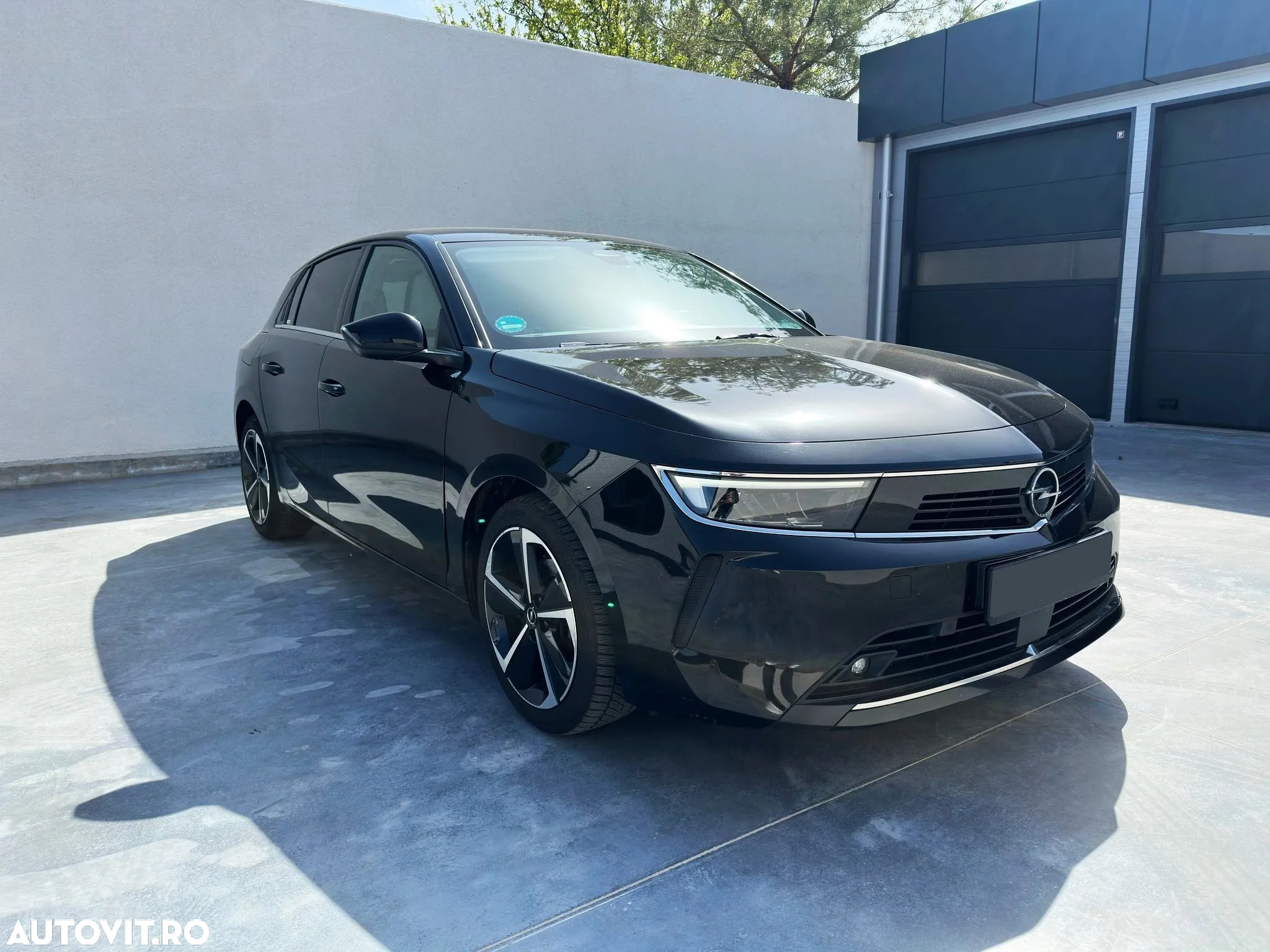 Opel Astra 1.2 Turbo Automatik Elegance - 4