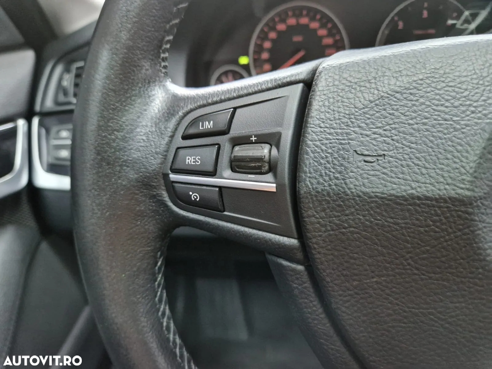BMW Seria 5 525d xDrive Aut. - 14