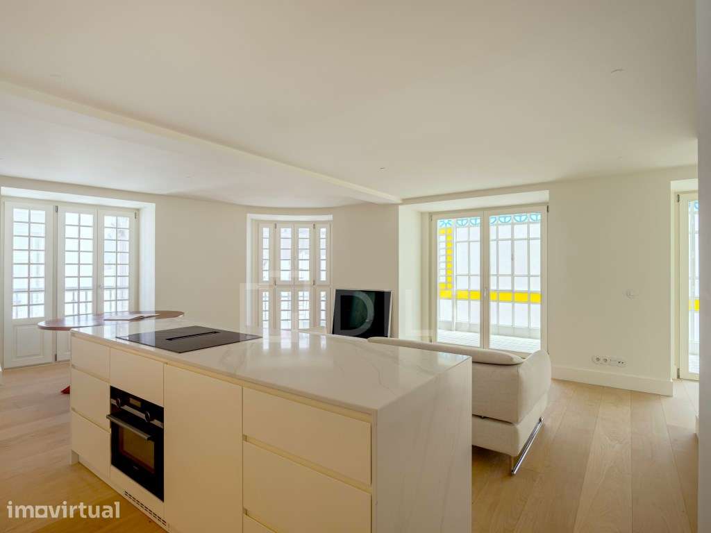 Apartamento T2 novo com garagem junto à Avenida da Liberdade - Grande imagem: 3/20