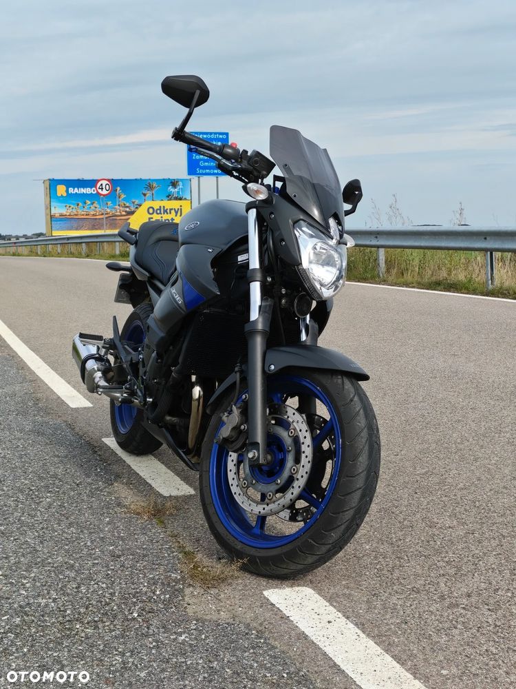 Yamaha XJ - 8