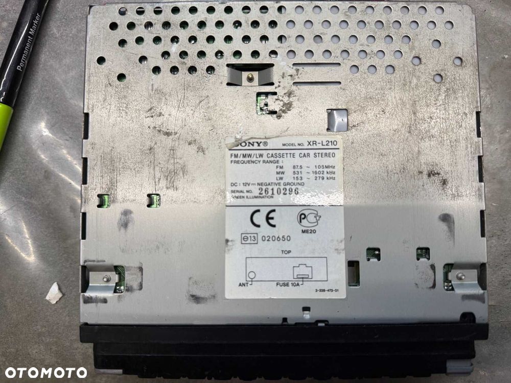 Radio samochodowe SONY XR-L210 Kasetowe 45W - 6
