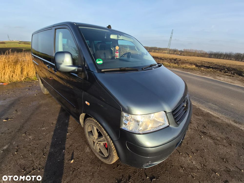 Volkswagen Multivan - 3