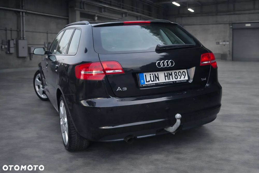 Audi A3 Sportback 2.0 TDI DPF quattro S line Sportpaket (plus) - 8