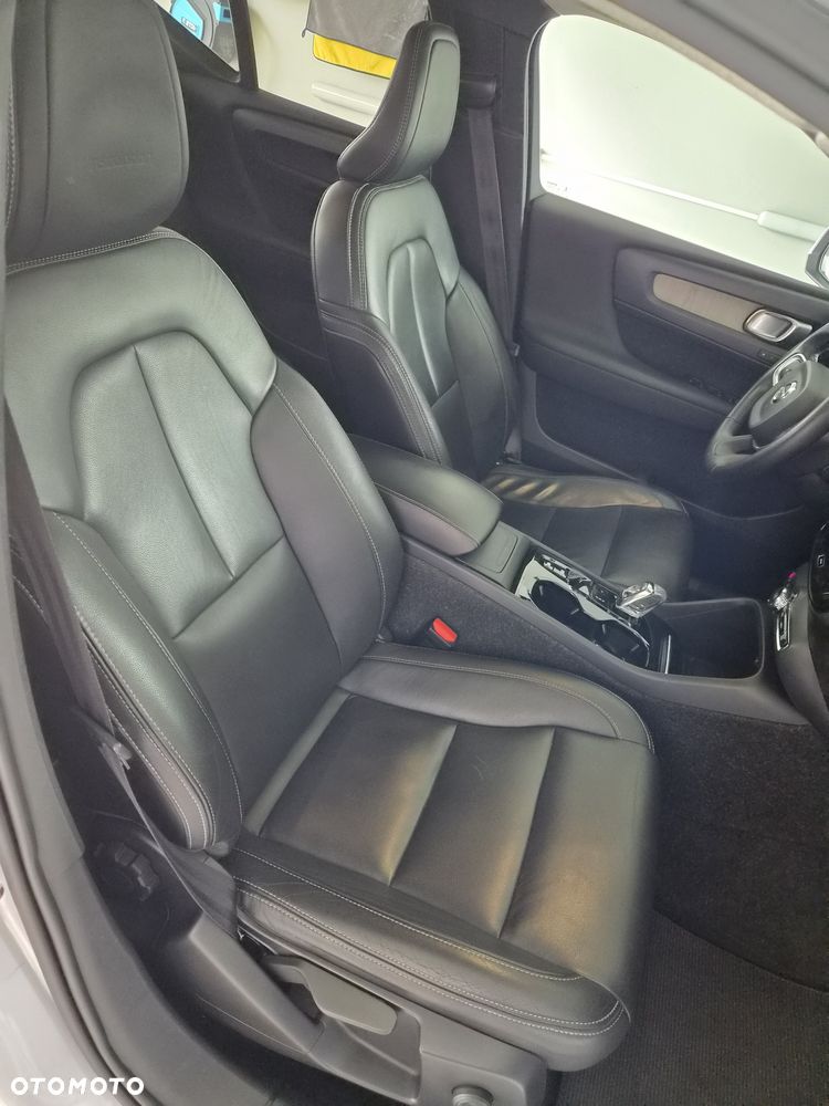 Volvo XC 40 - 11