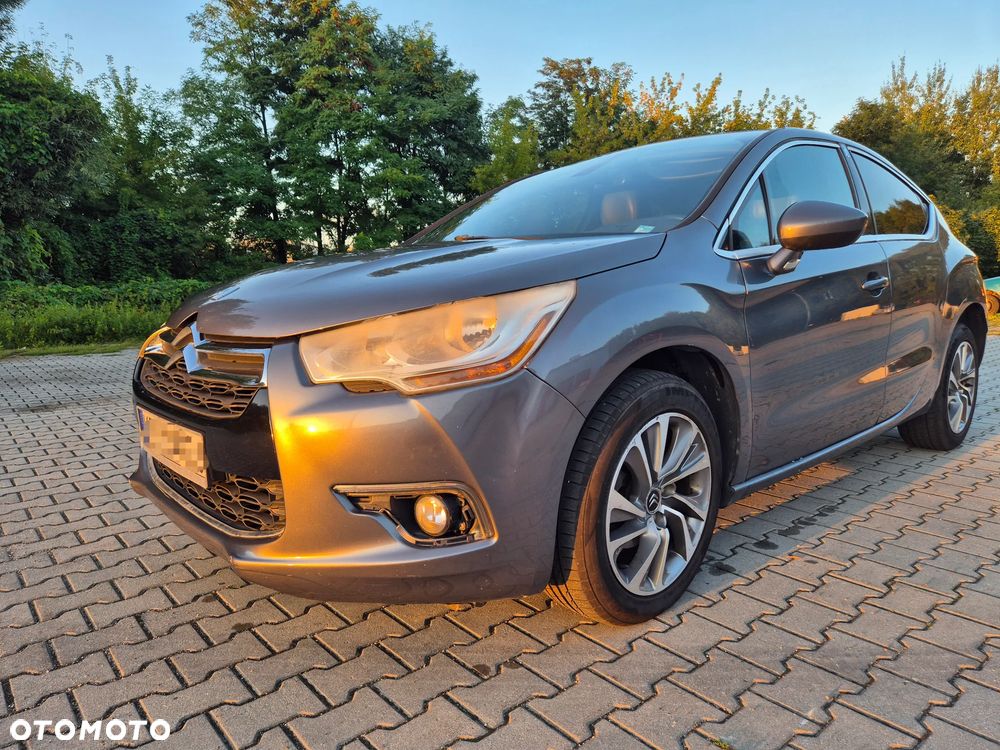 Citroën DS4 1.6 e-HDi SoChic MCP - 18