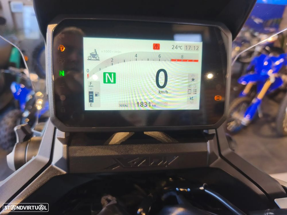 Honda X-ADV 750 - 7