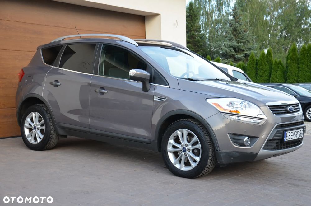 Ford Kuga 2.0 TDCi 4x4 Titanium - 2