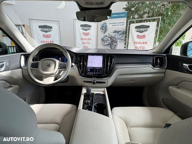 Volvo XC 60 B4 MHEV AT FWD Core - 10