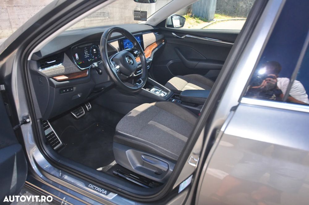 Skoda Octavia 2.0 TDI DSG 4X4 Scout First Edition - 7