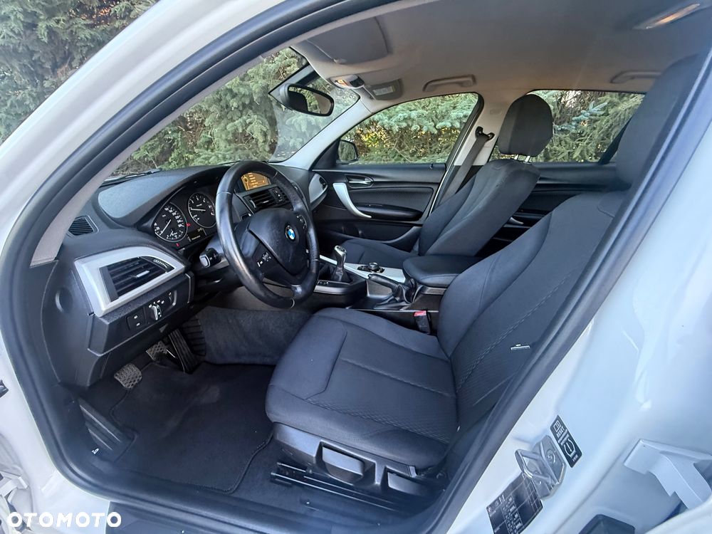 BMW Seria 1 116d EfficientDynamics Edition - 16