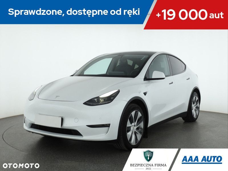 Tesla Y - 1