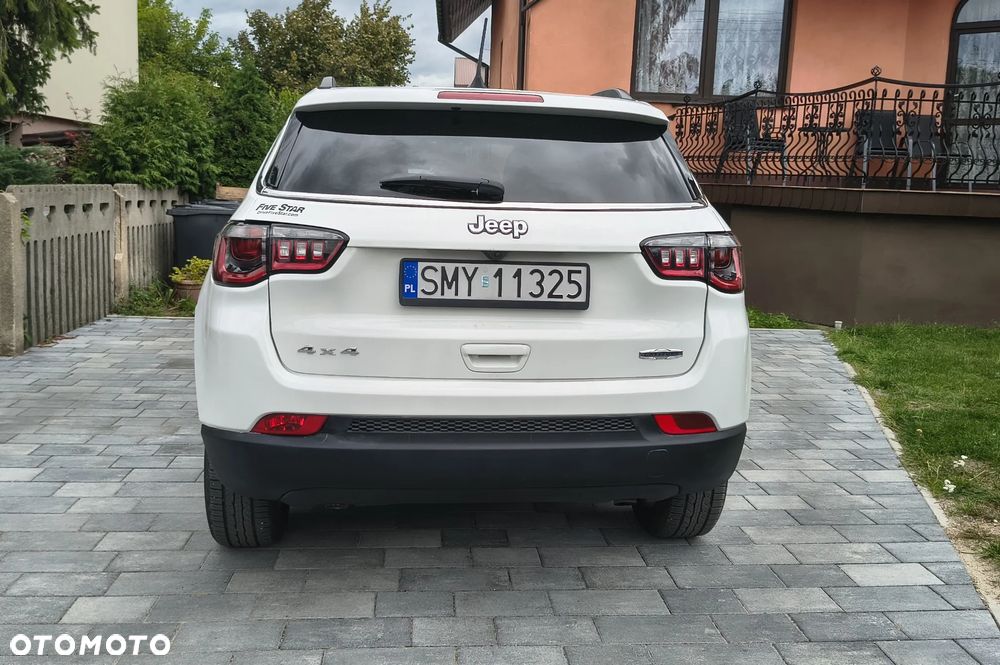 Jeep Compass - 14