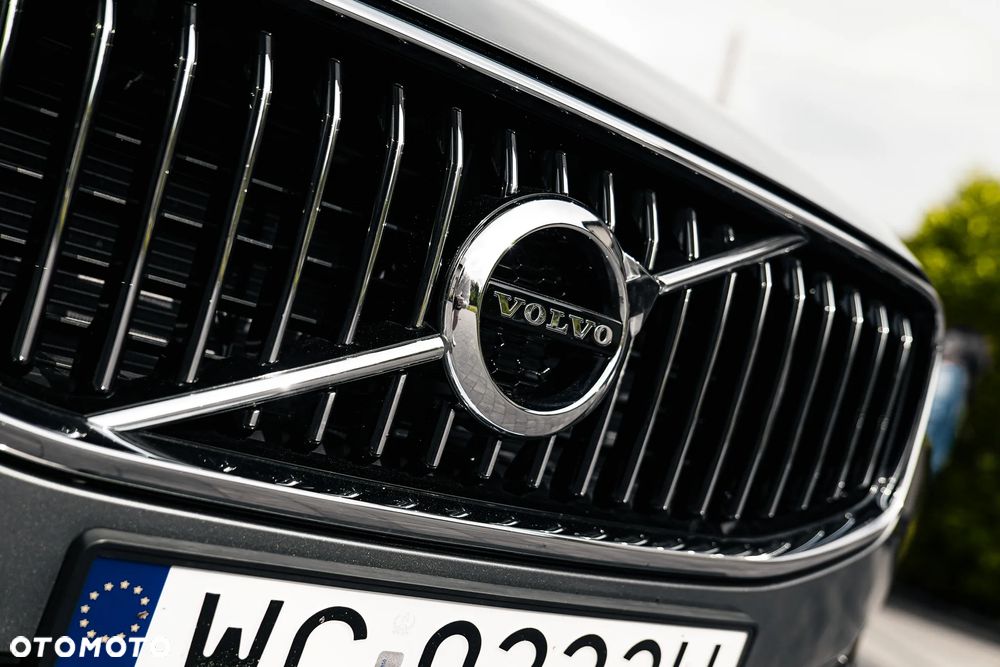 Volvo XC 60 D5 SCR AWD Inscription - 9