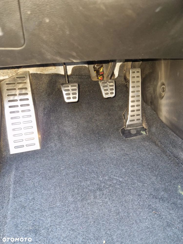 Hyundai i30 1.6 GDI Premium - 8