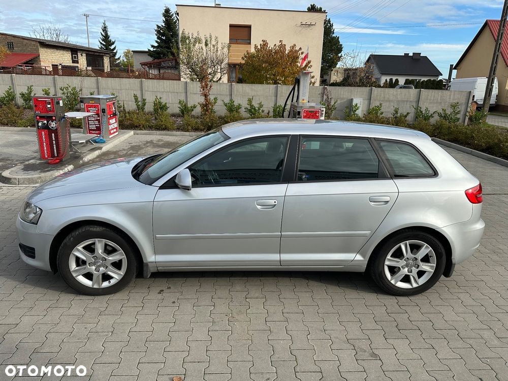 Audi A3 Sportback - 5