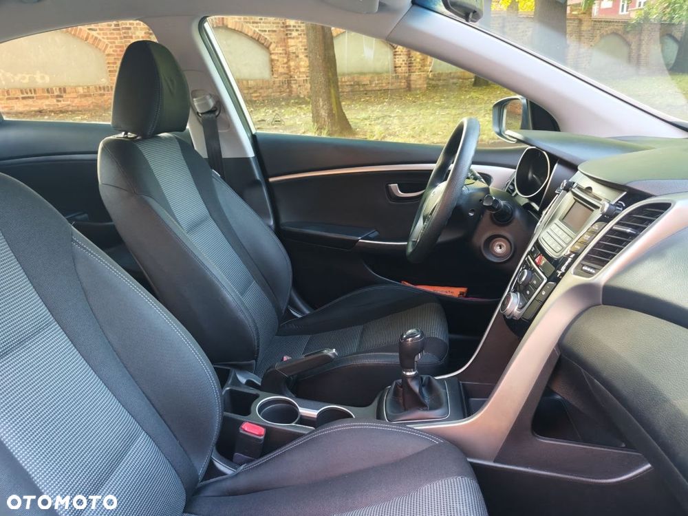 Hyundai i30 1.4 Passion - 30