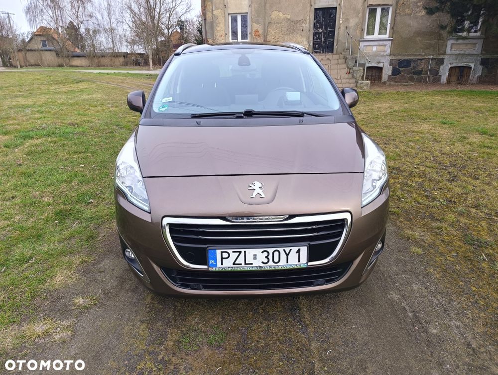 Peugeot 5008 - 6