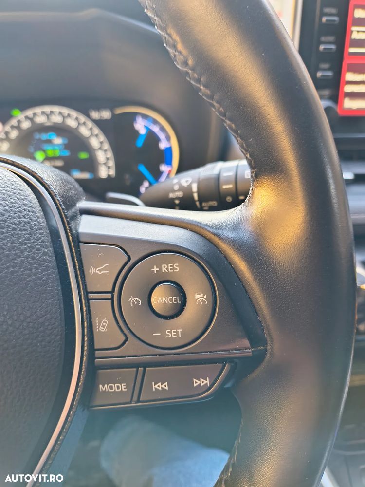 Toyota RAV4 2.5 VVT-iE 4x4 Luxury Premium - 11