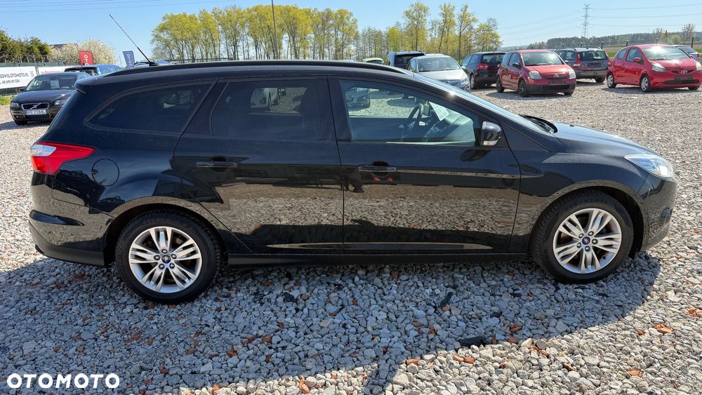 Ford Focus 1.0 EcoBoost Titanium - 5