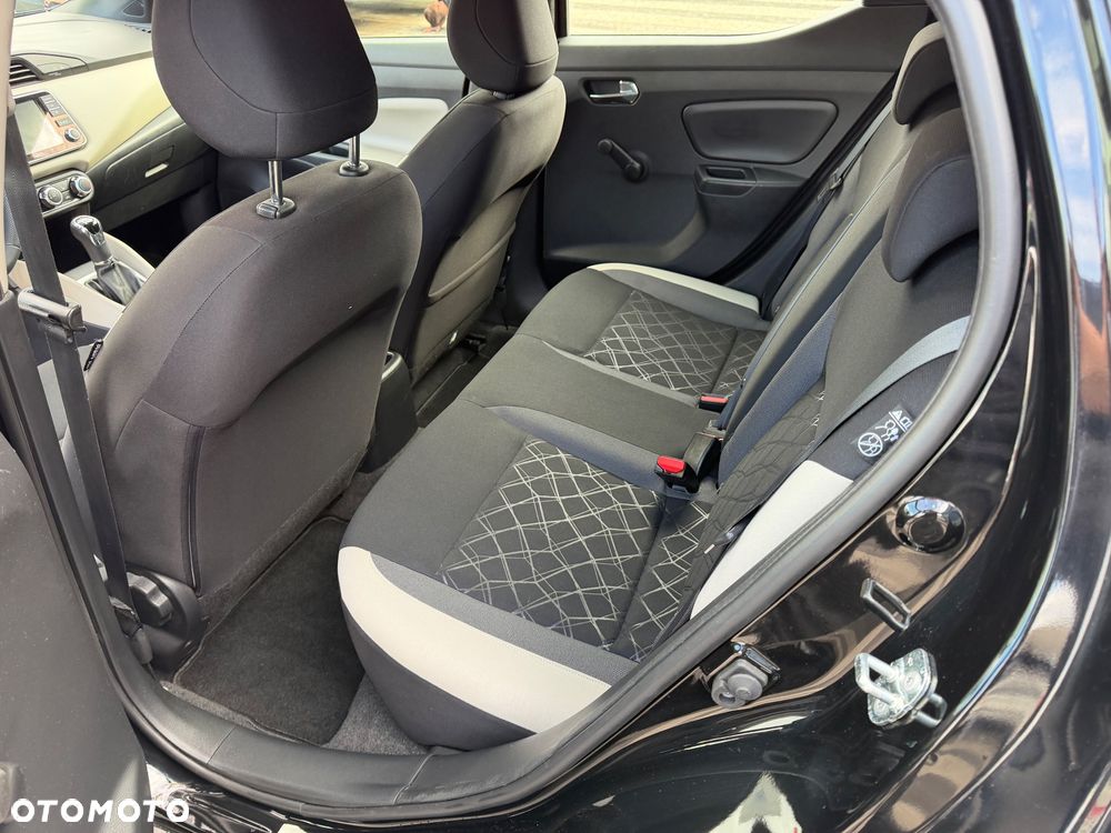 Nissan Micra 1.0 Acenta - 11