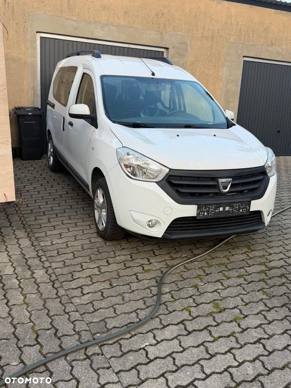 Dacia Dokker TCe 115 Celebration - 6