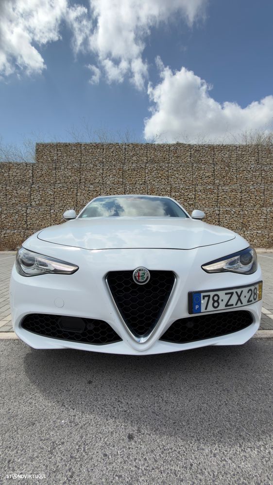 Alfa Romeo Giulia 2.2 D Sprint AT8 - 6