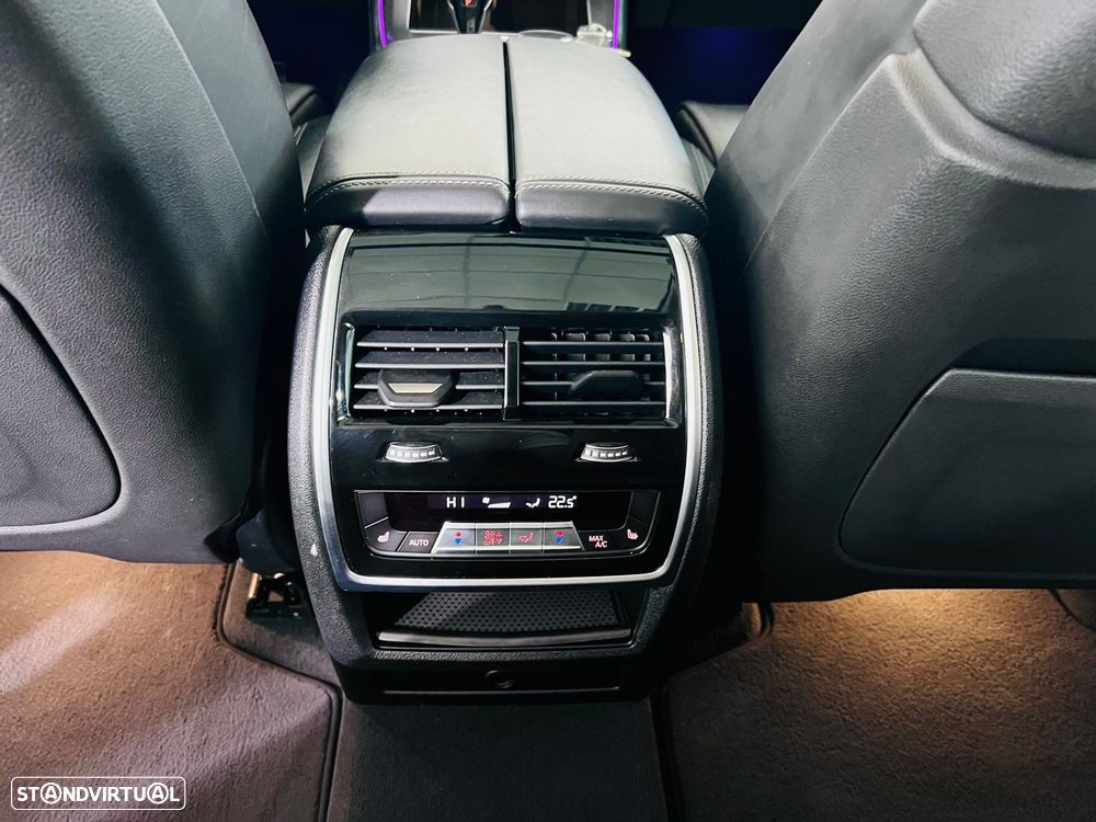 BMW X5 30 d xDrive - 25