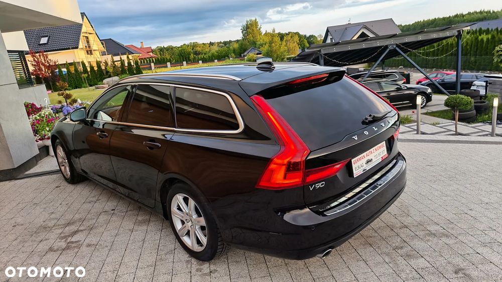 Volvo V90 D4 Geartronic Kinetic - 16