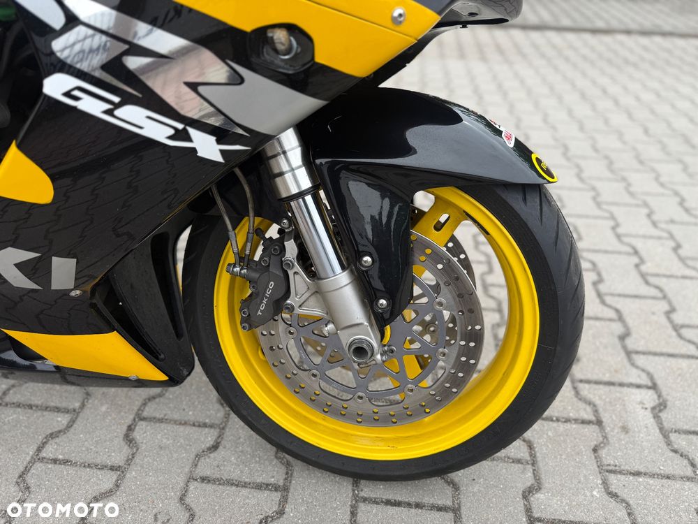 Suzuki GSX-R - 3