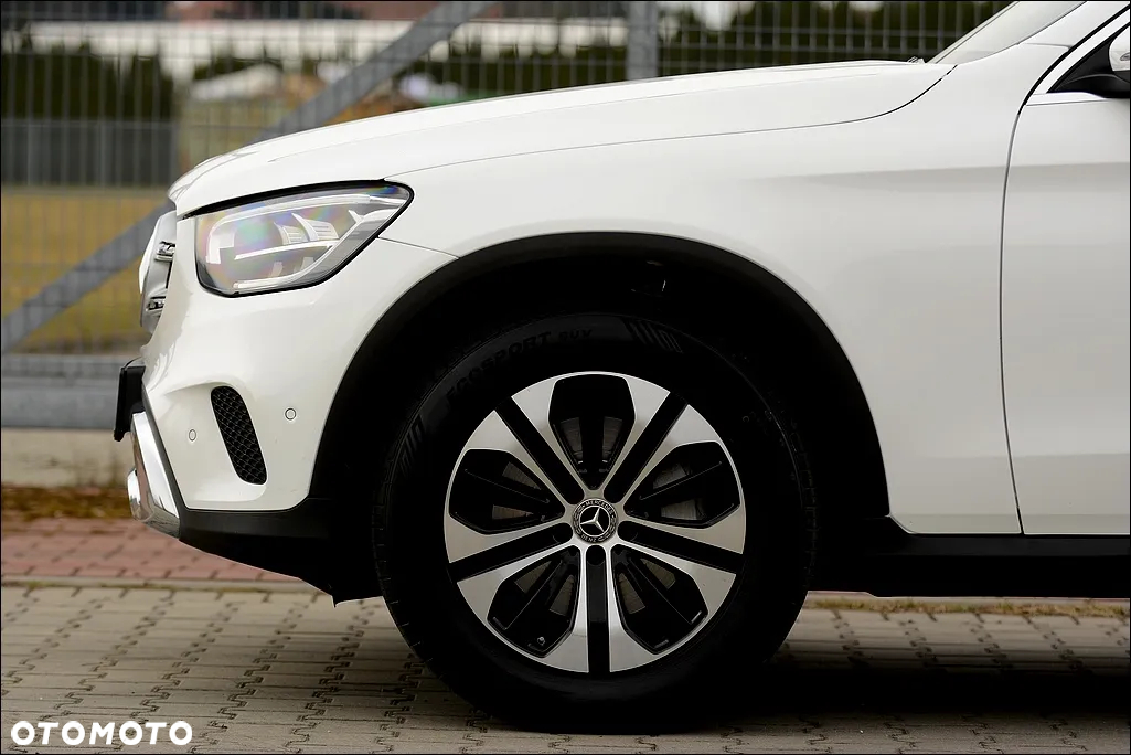 Mercedes-Benz GLC 200 d Business Edition - 39