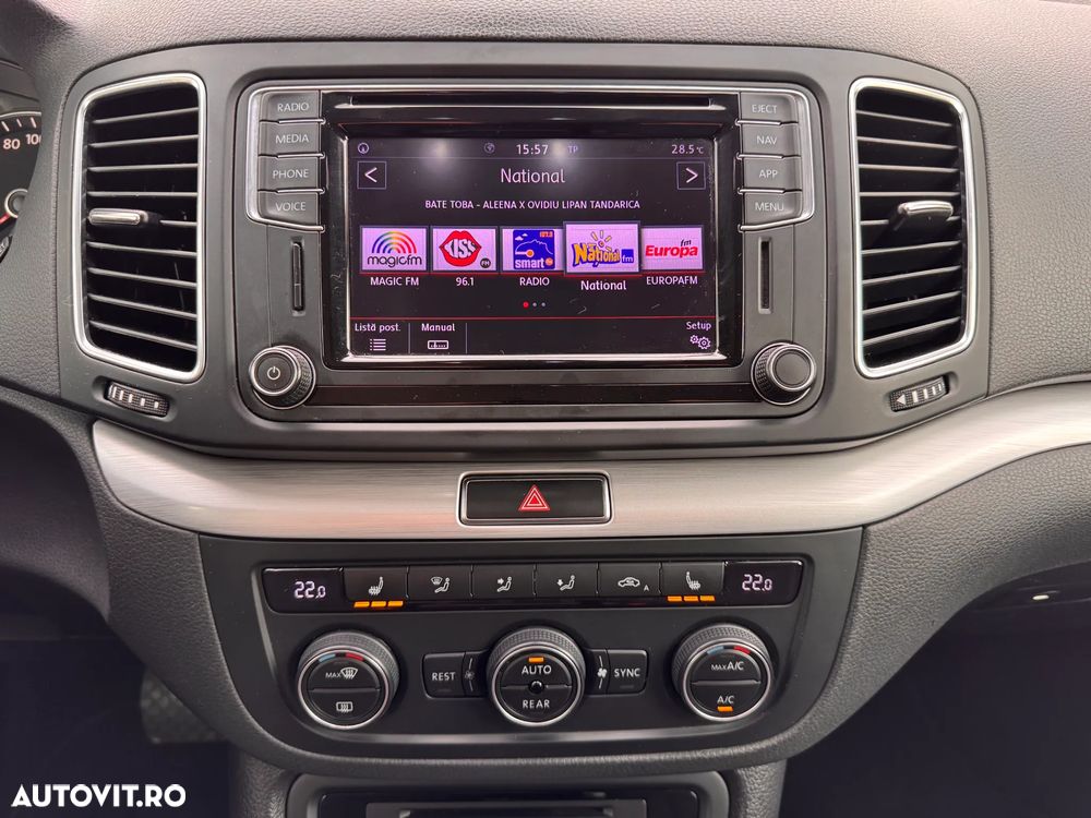 Volkswagen Sharan - 25