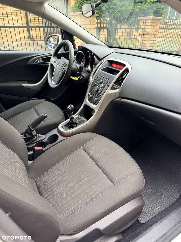 Opel Astra 1.4 - 14